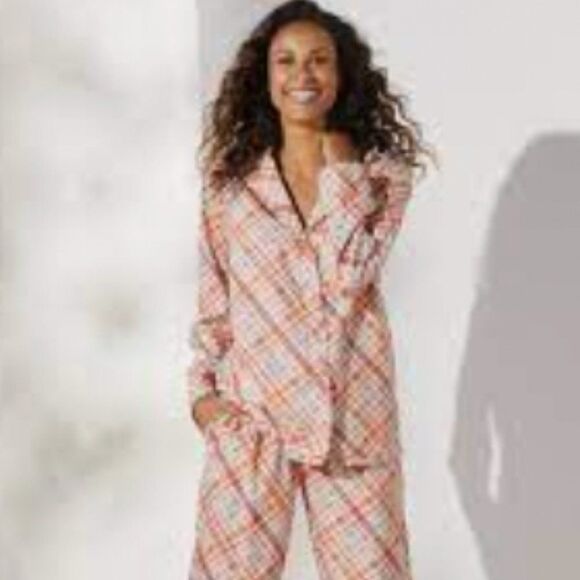 Soft Surroundings medium Flannel Plaid Pajamas Night Divine 2 piece PJ Set - Picture 2 of 14